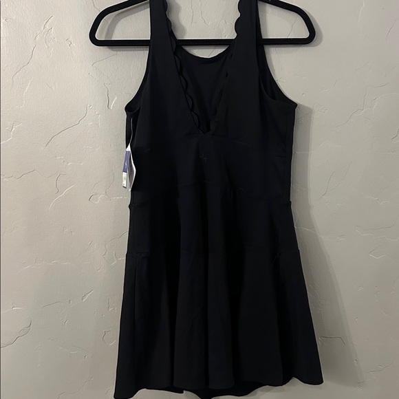JoyLab Women’s Scallop Detail Active Dress (Large) - Picture 4 of 5